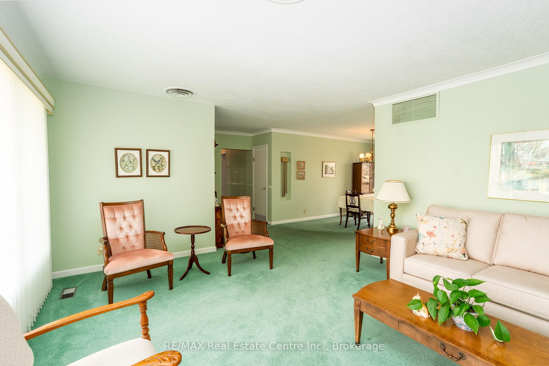 Photo 17 of 95 Blueridge Avenue, Kitchener — HOMEH