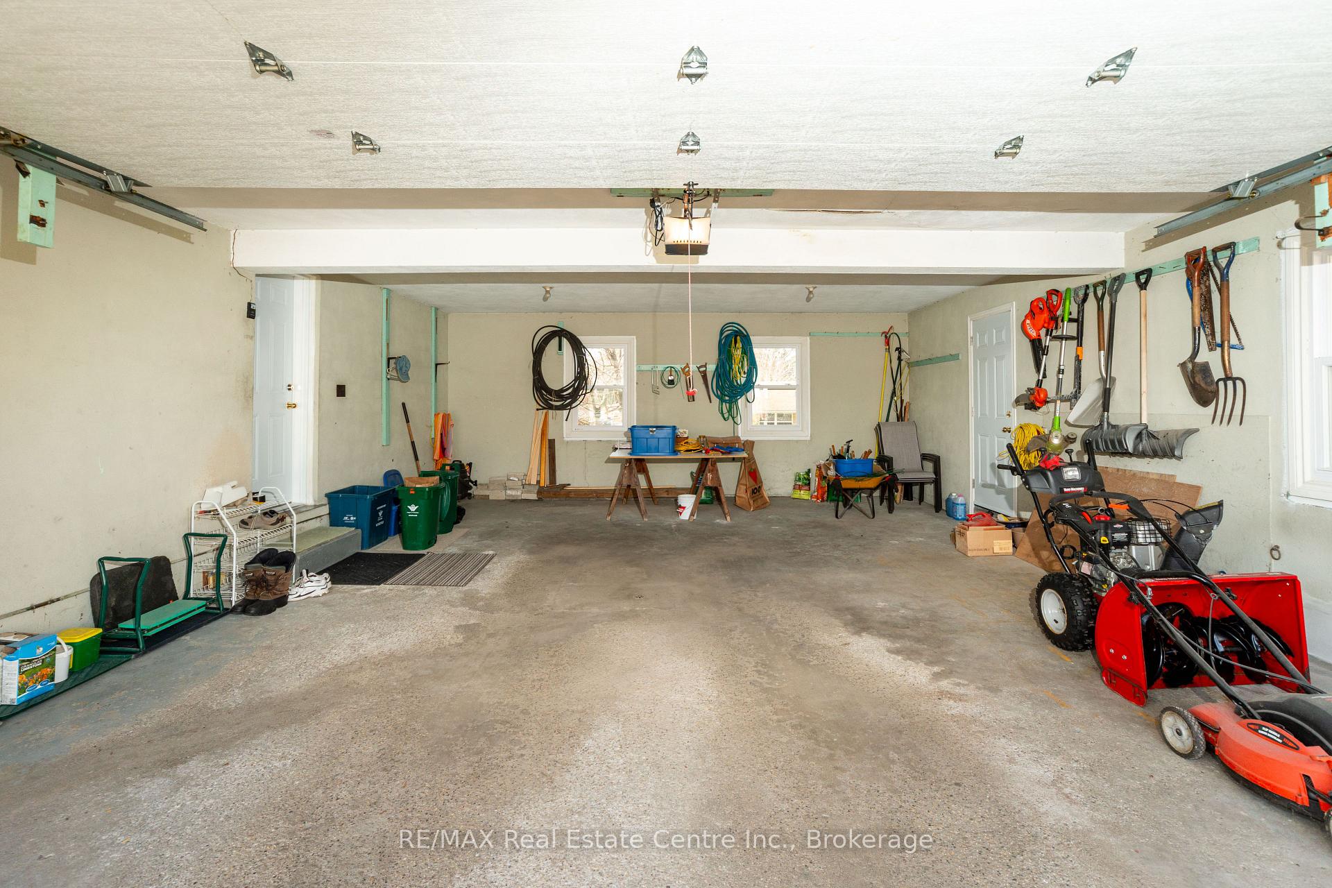 Photo 31 of 95 Blueridge Avenue, Kitchener — HOMEH