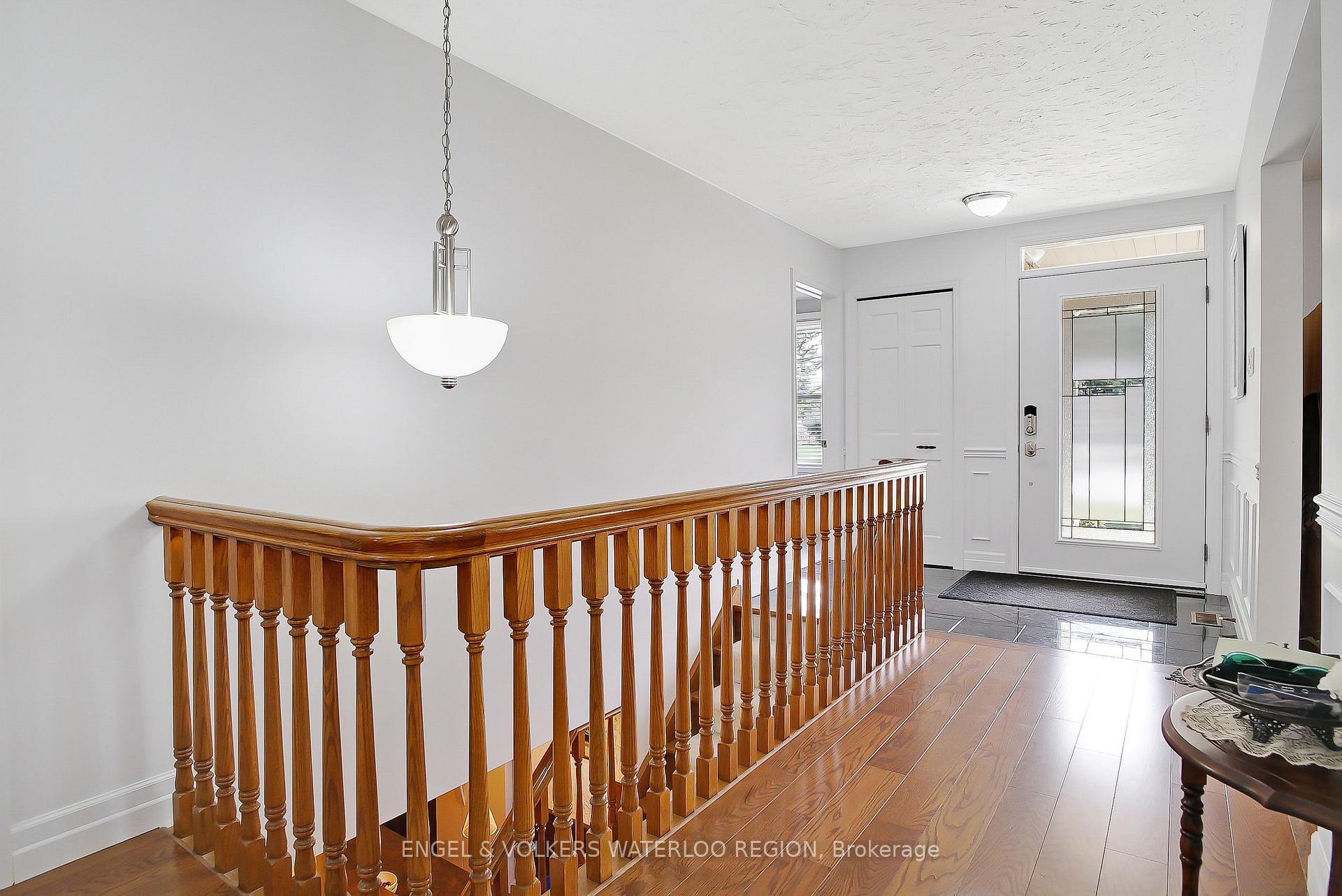 Photo 5 of 128 Carson Drive, Kitchener — HOMEH