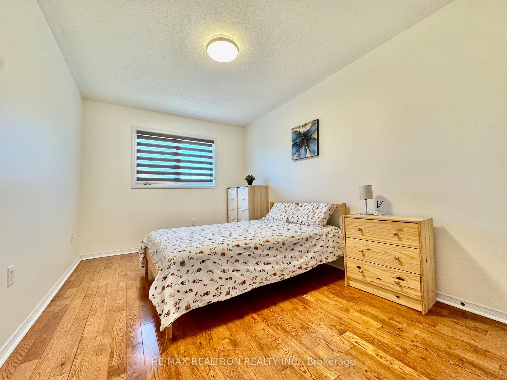 Photo 18 of 55 Devonwood Drive, Markham, Berczy — HOMEH