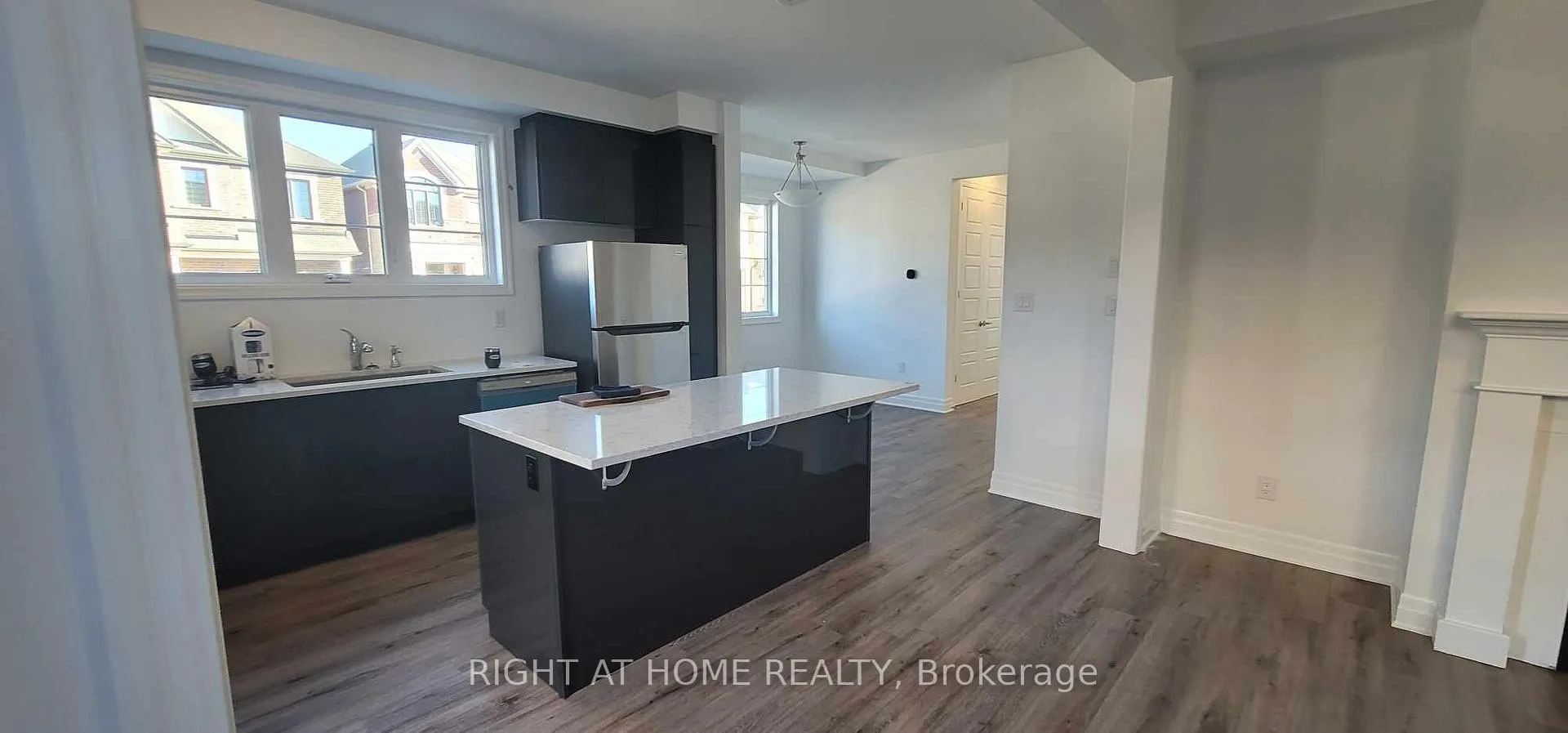 Photo 8 of Unit Upper, 1263 Havelock Gardens, Milton, Bowes — HOMEH