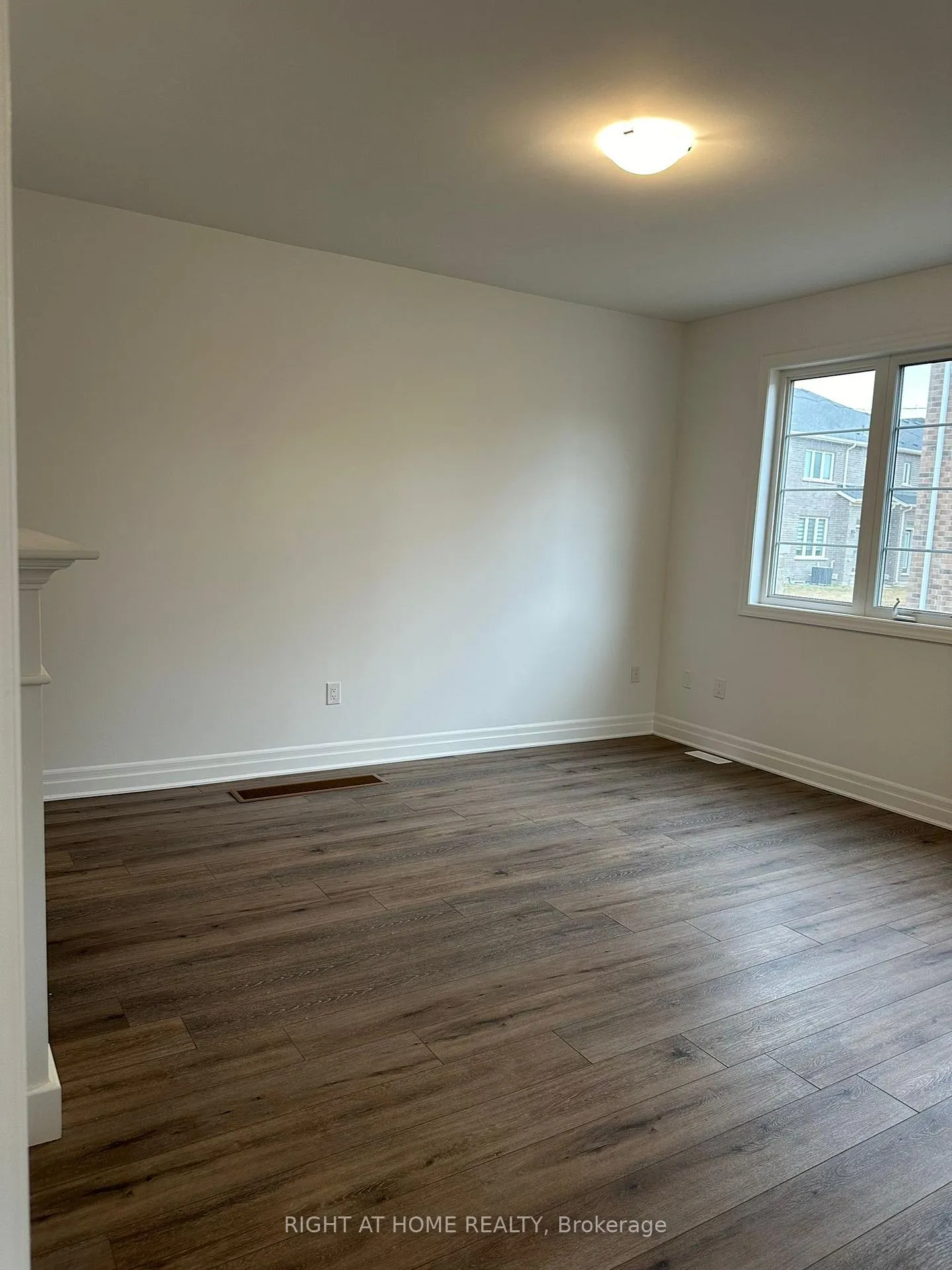 Photo 10 of Unit Upper, 1263 Havelock Gardens, Milton, Bowes — HOMEH