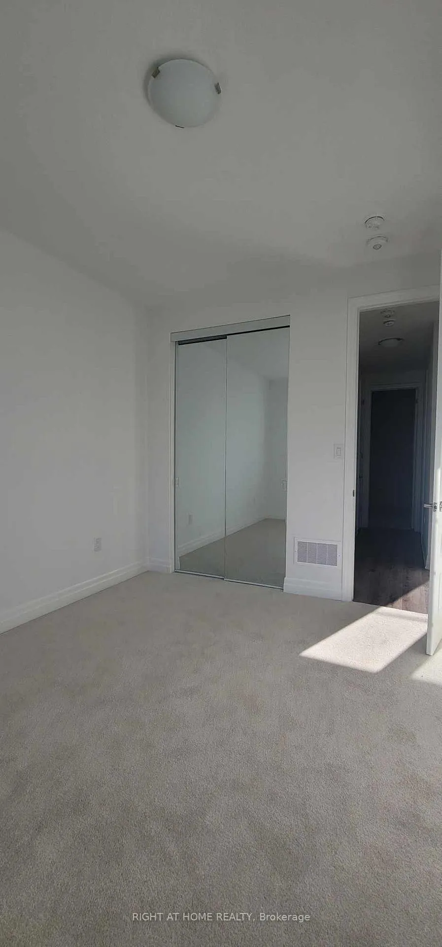 Photo 18 of Unit Upper, 1263 Havelock Gardens, Milton, Bowes — HOMEH
