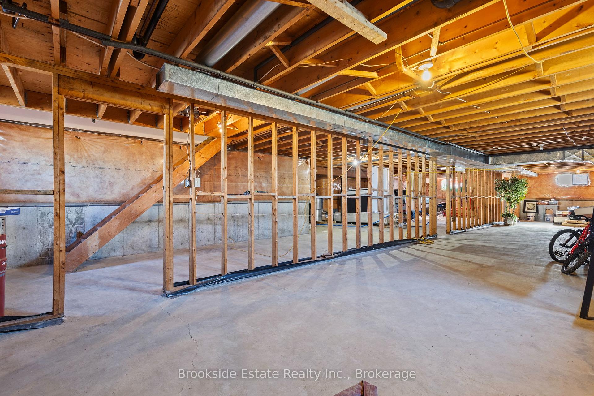 Photo 24 of 3385 Binbrook Road, Hamilton, Binbrook — HOMEH
