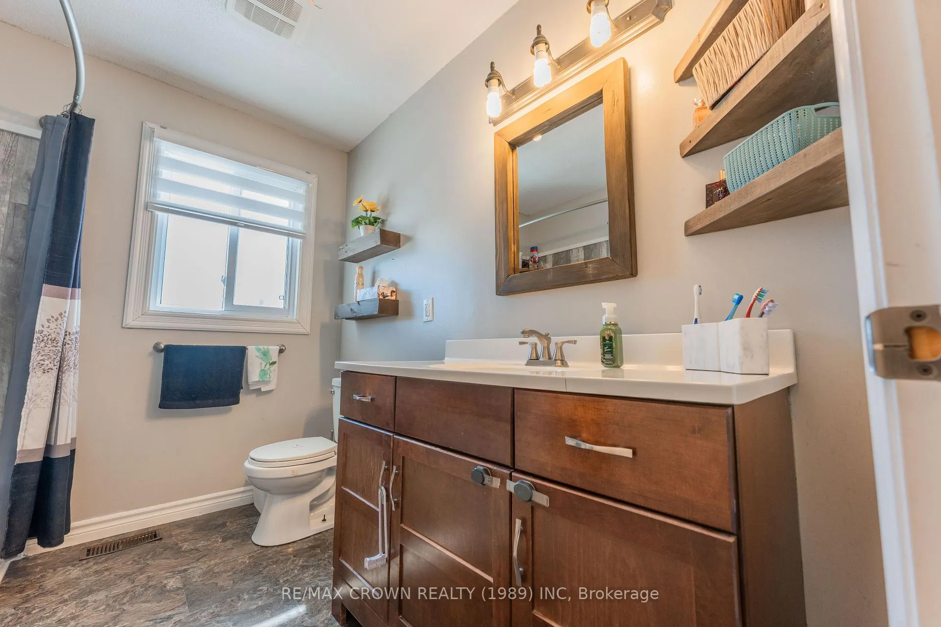 Photo 23 of 18 Cartier Avenue, Kapuskasing — HOMEH