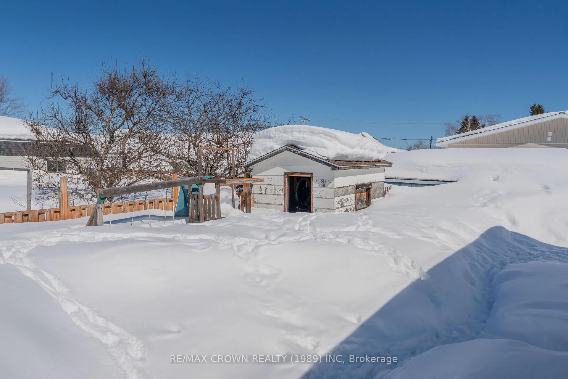 Photo 49 of 18 Cartier Avenue, Kapuskasing — HOMEH