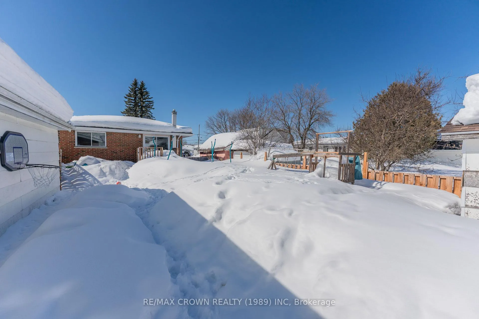 Photo 50 of 18 Cartier Avenue, Kapuskasing — HOMEH