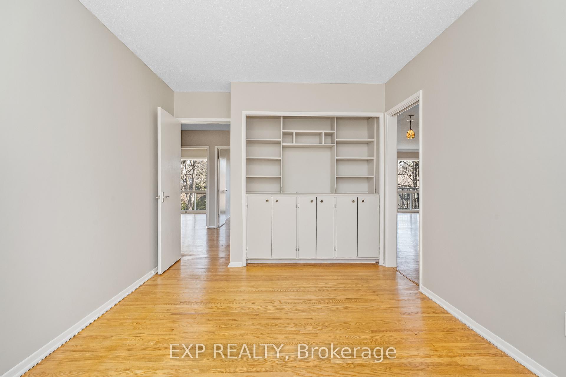 Photo 33 of 27 Tiffany Crescent, Ottawa, Kanata - Beaverbrook — HOMEH