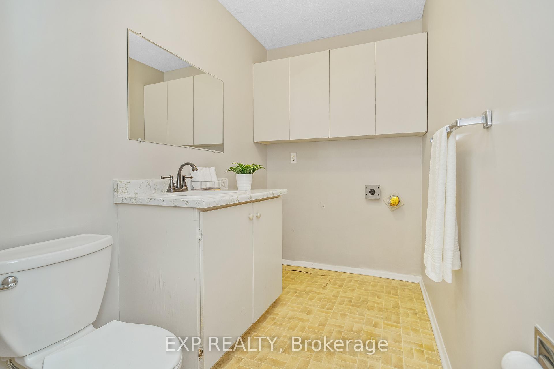 Photo 36 of 27 Tiffany Crescent, Ottawa, Kanata - Beaverbrook — HOMEH