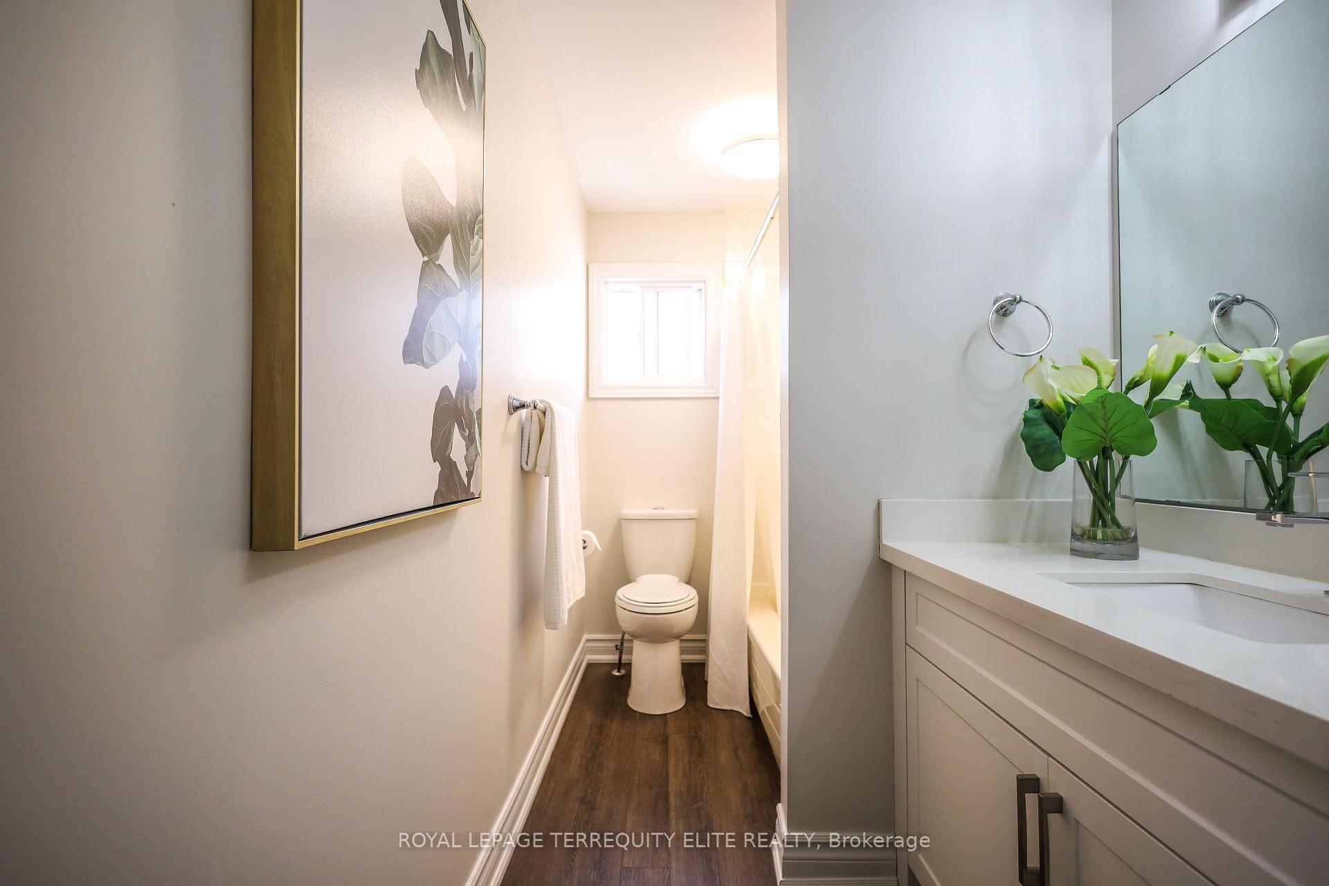 Photo 31 of 33 Tamarack Drive, Markham, Aileen-Willowbrook — HOMEH