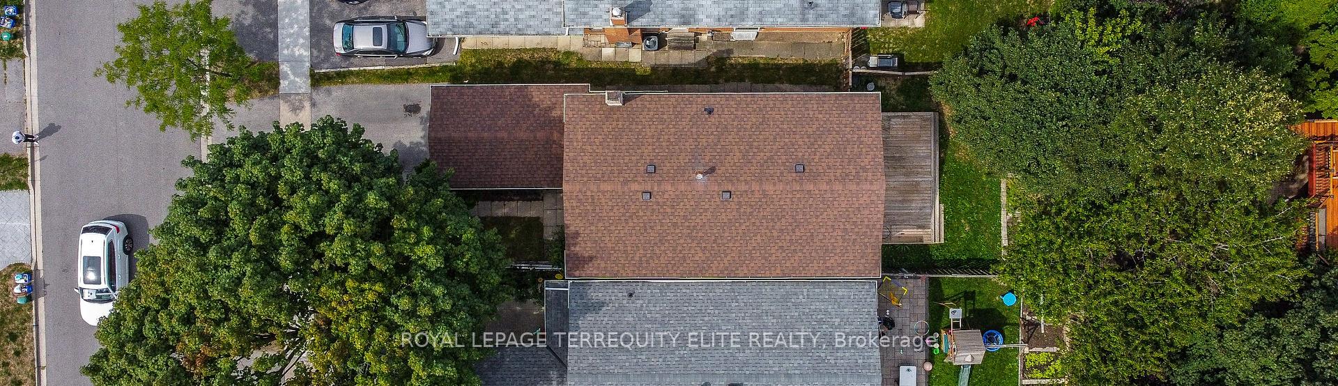 Photo 44 of 33 Tamarack Drive, Markham, Aileen-Willowbrook — HOMEH