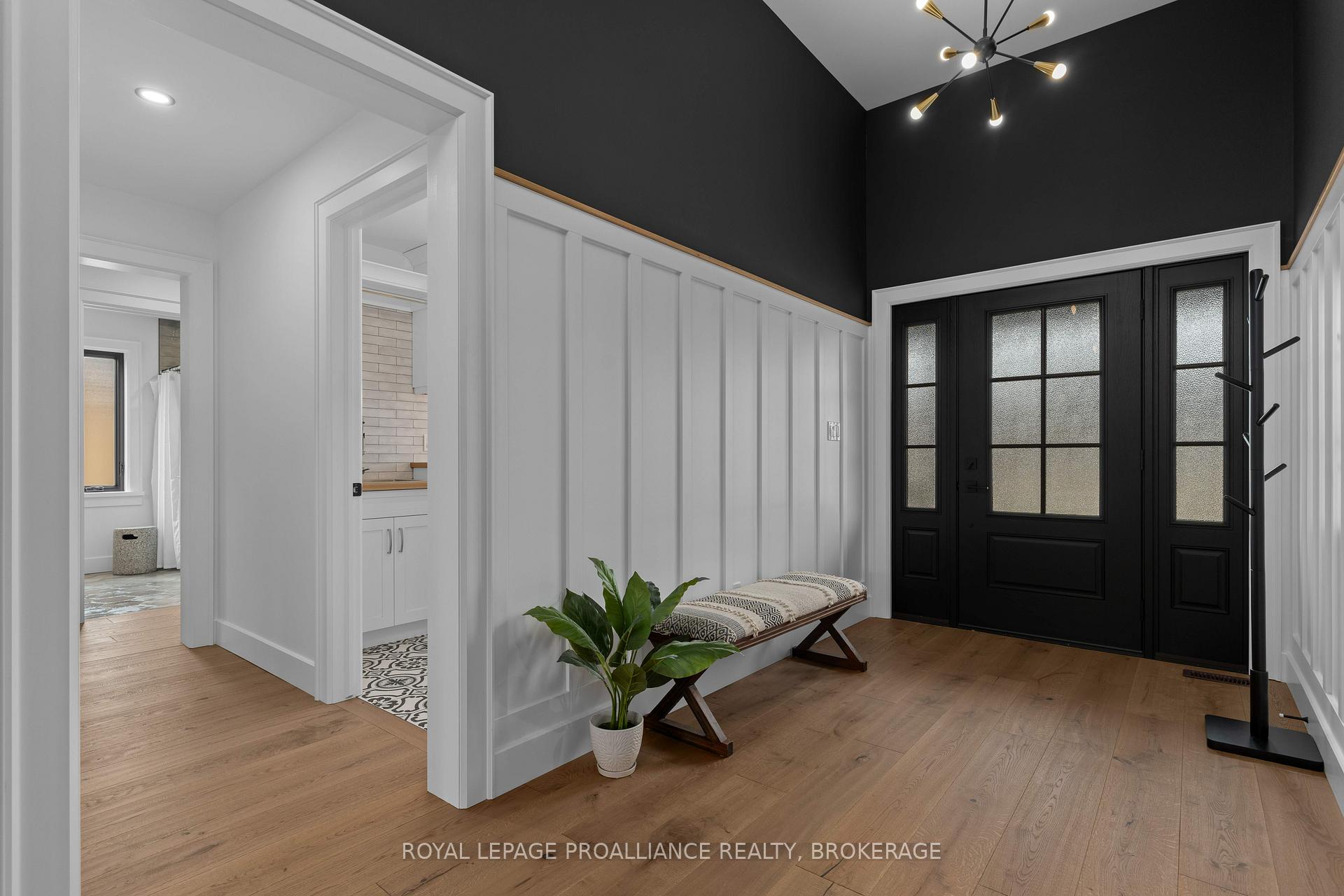 Photo 5 of 7 Crescent Drive, Kingston, City Southwest — HOMEH