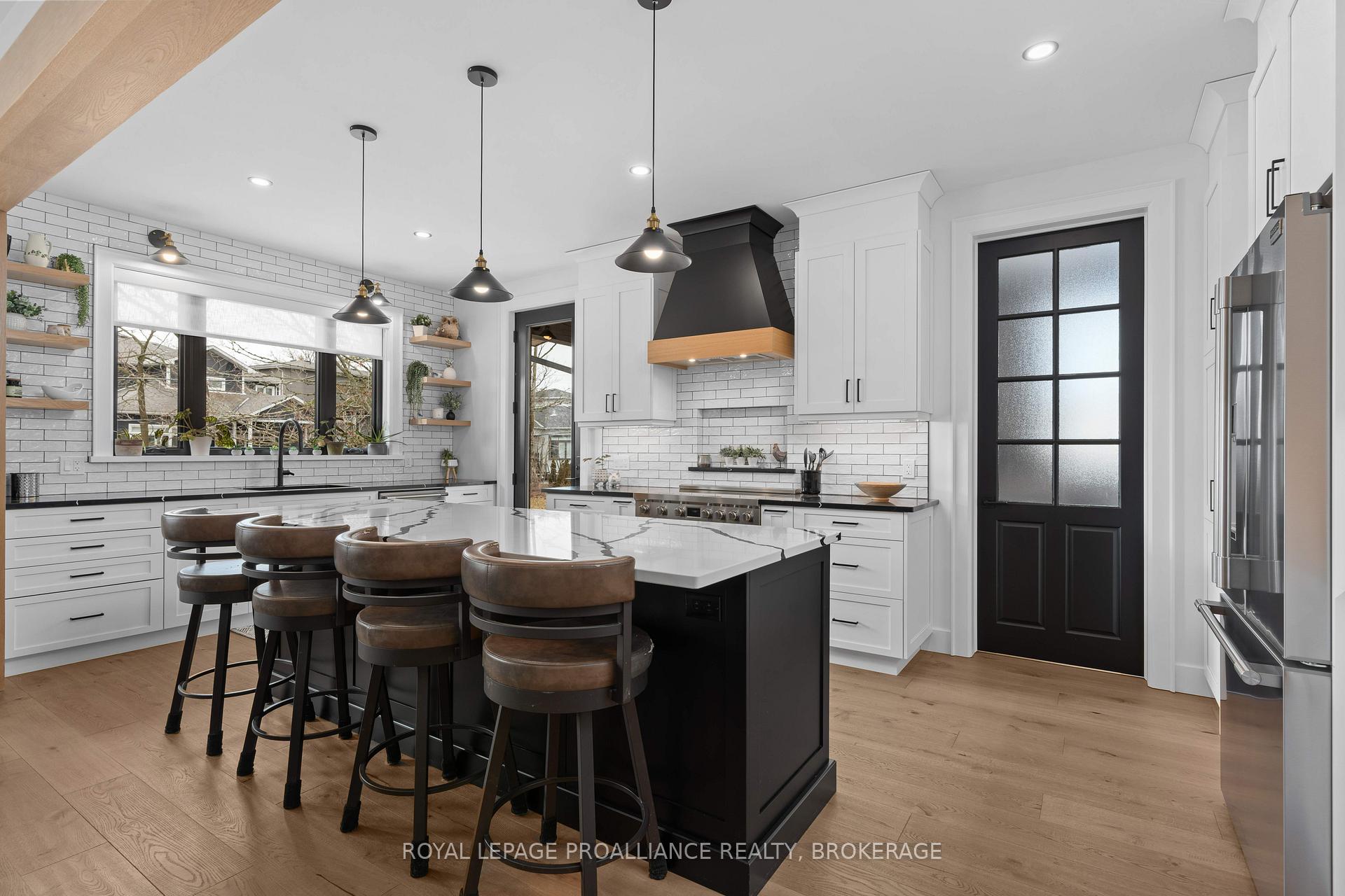 Photo 13 of 7 Crescent Drive, Kingston, City Southwest — HOMEH