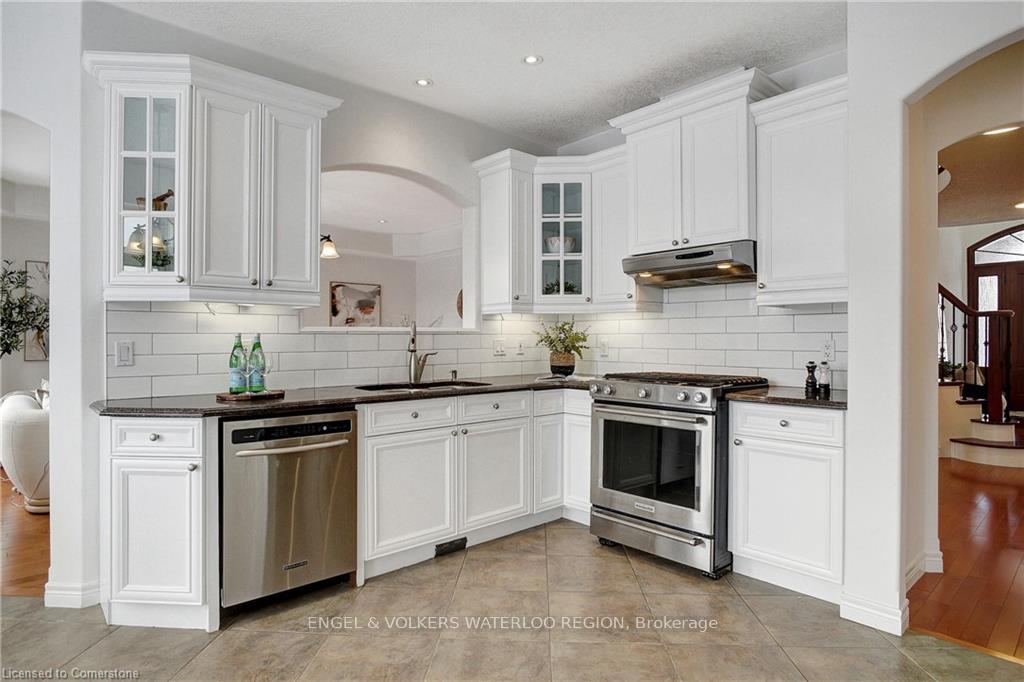 Photo 17 of 79 Kestrel Street, Kitchener, Bridgeport — HOMEH