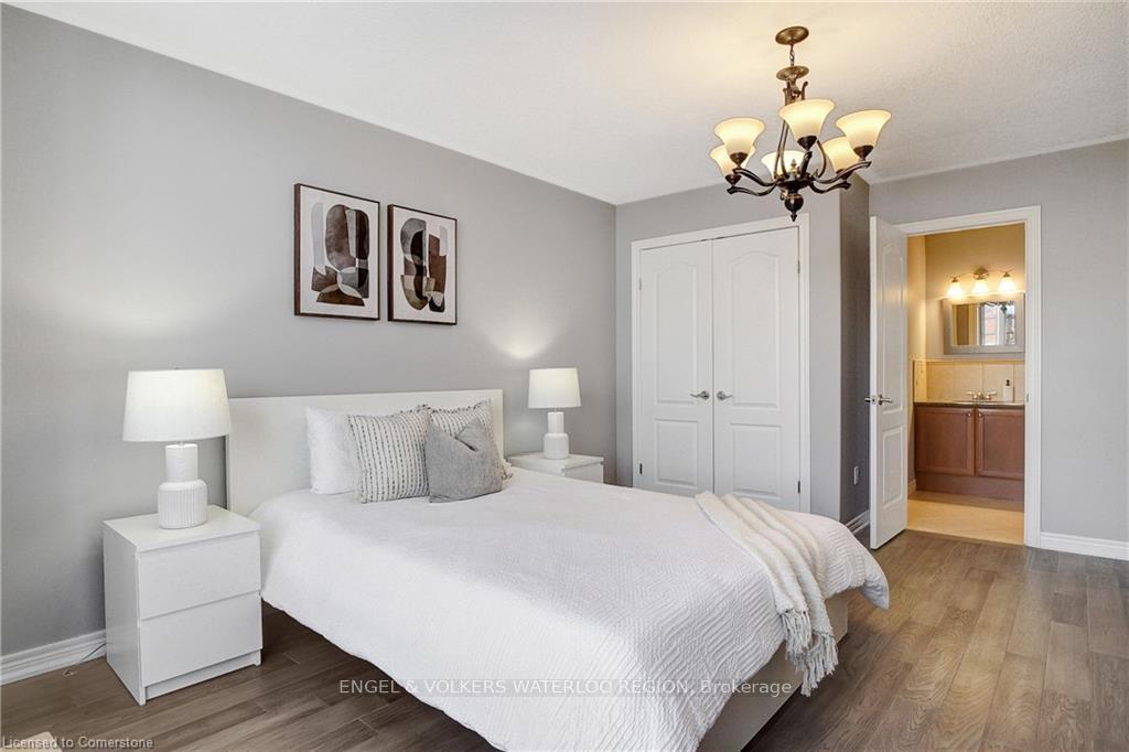 Photo 40 of 79 Kestrel Street, Kitchener, Bridgeport — HOMEH