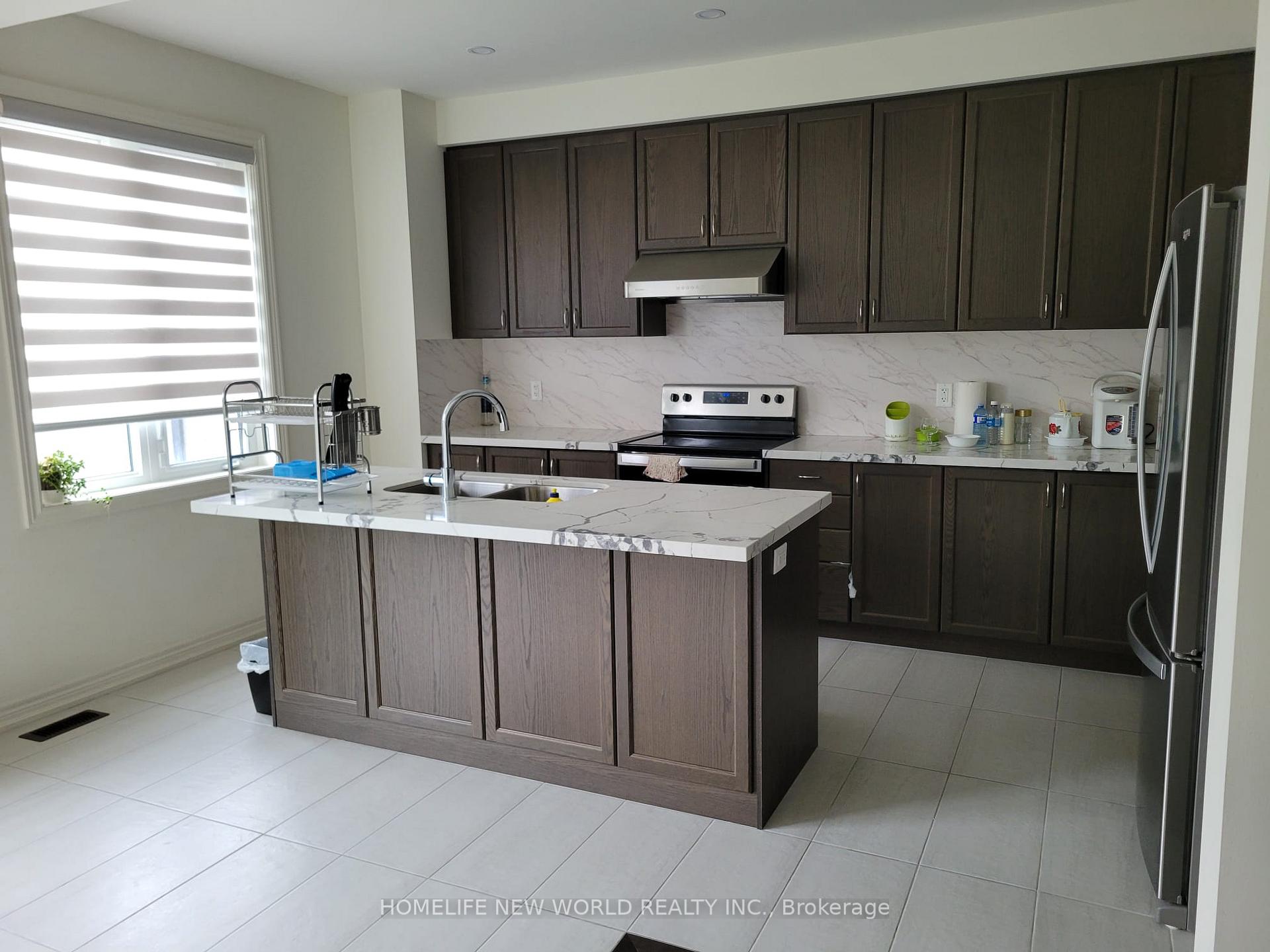 Photo 4 of 49 Willow Street, Markham, Wismer — HOMEH