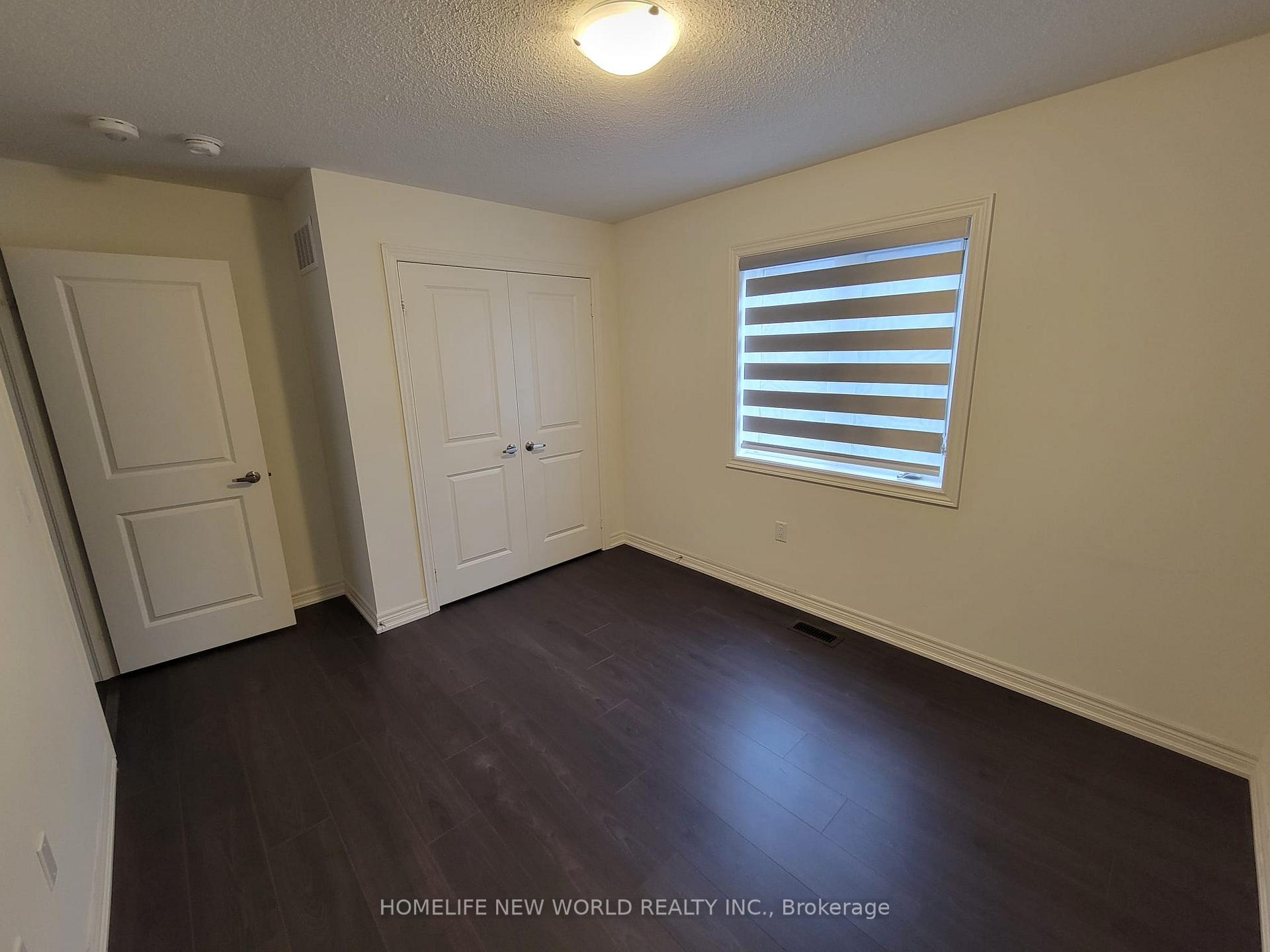 Photo 12 of 49 Willow Street, Markham, Wismer — HOMEH