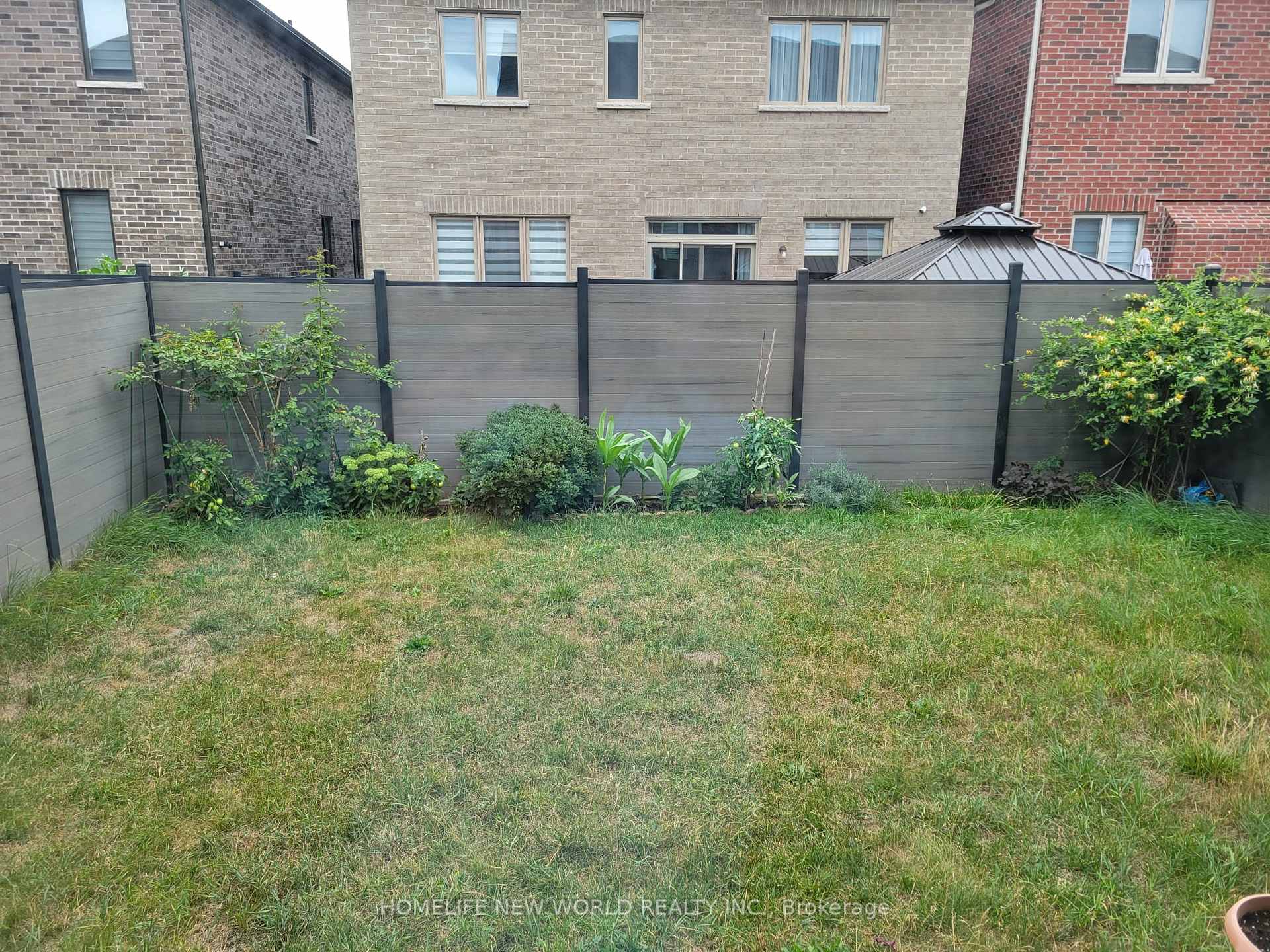 Photo 16 of 49 Willow Street, Markham, Wismer — HOMEH