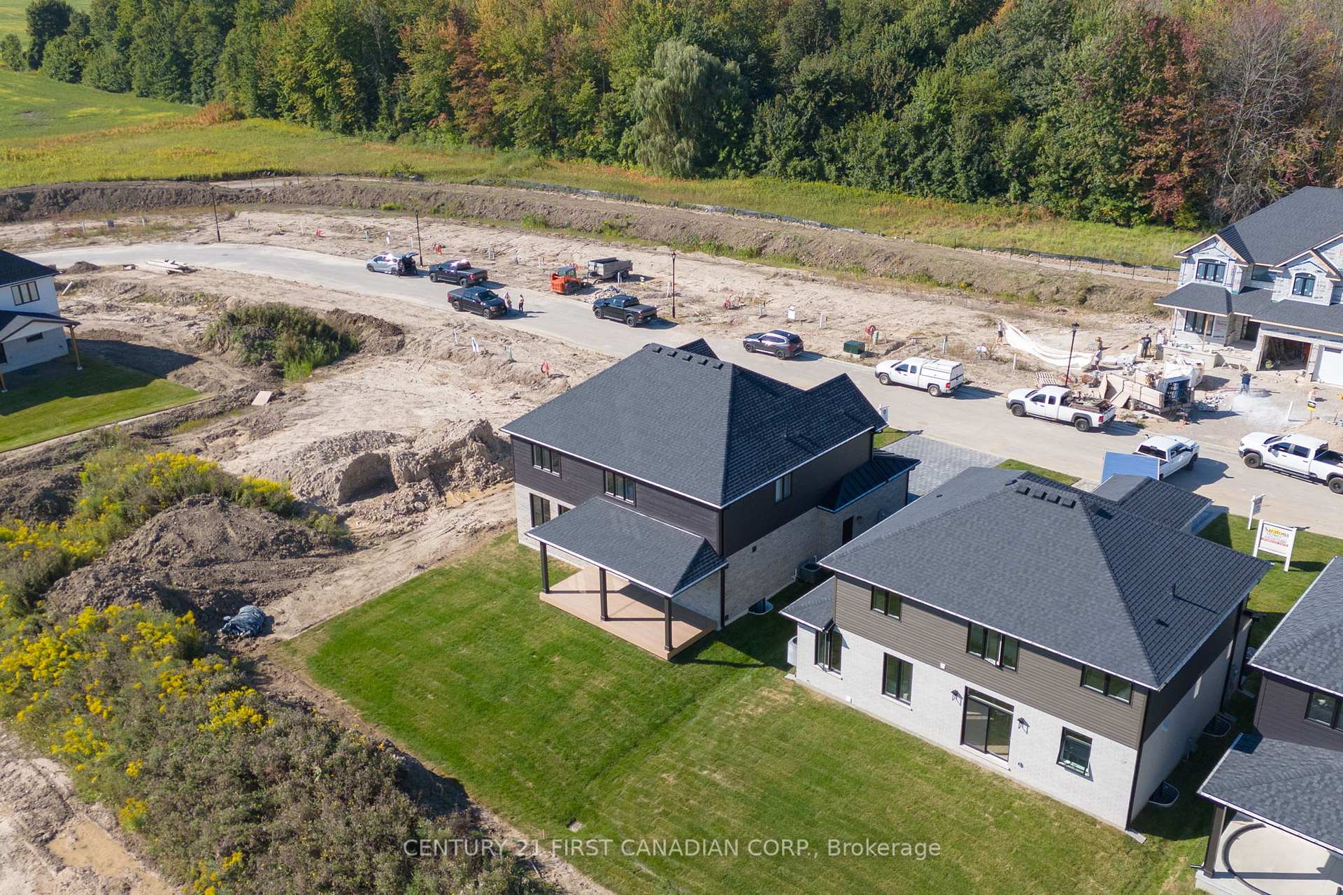 Photo 36 of 122 Timberwalk Trail, Middlesex Centre, Ilderton — HOMEH