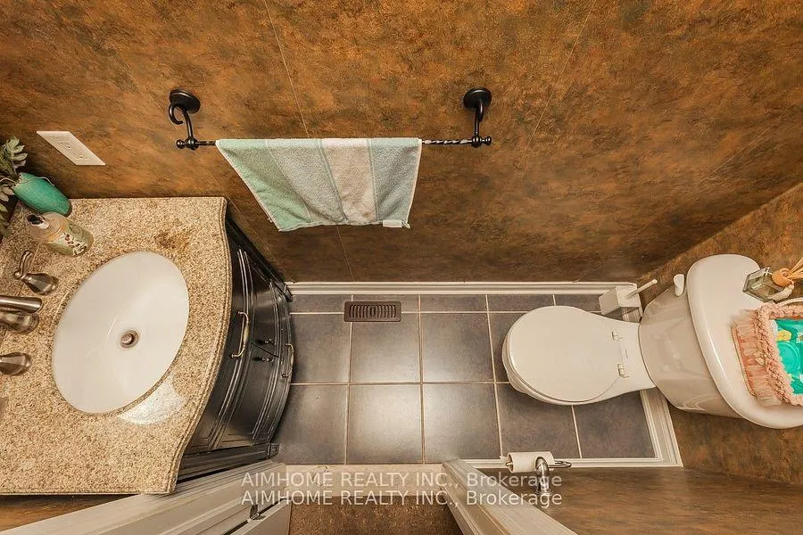 Photo 12 of 107 Monkhouse Road, Markham, Wismer — HOMEH