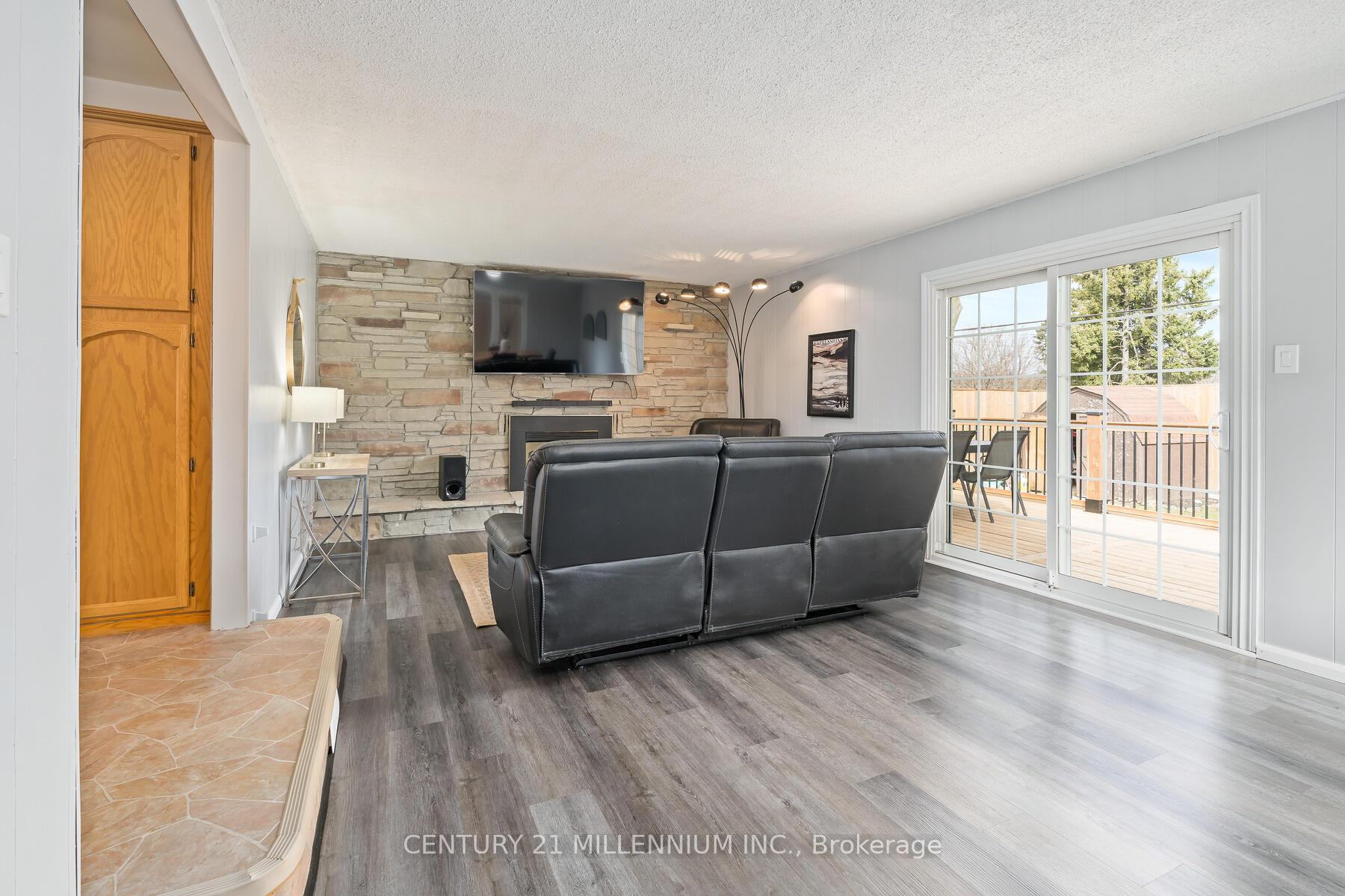 Photo 13 of 280 Dixon Street, Kitchener — HOMEH