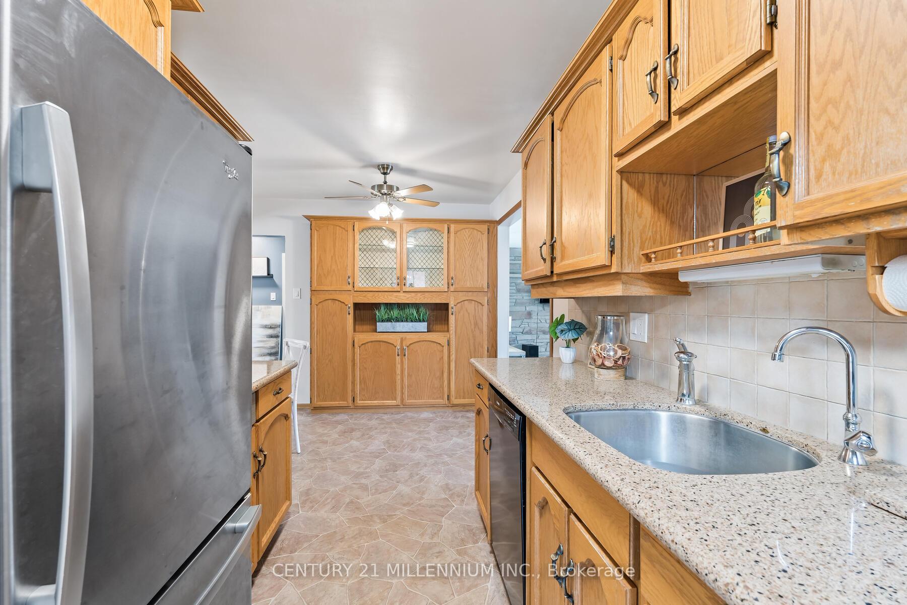 Photo 23 of 280 Dixon Street, Kitchener — HOMEH