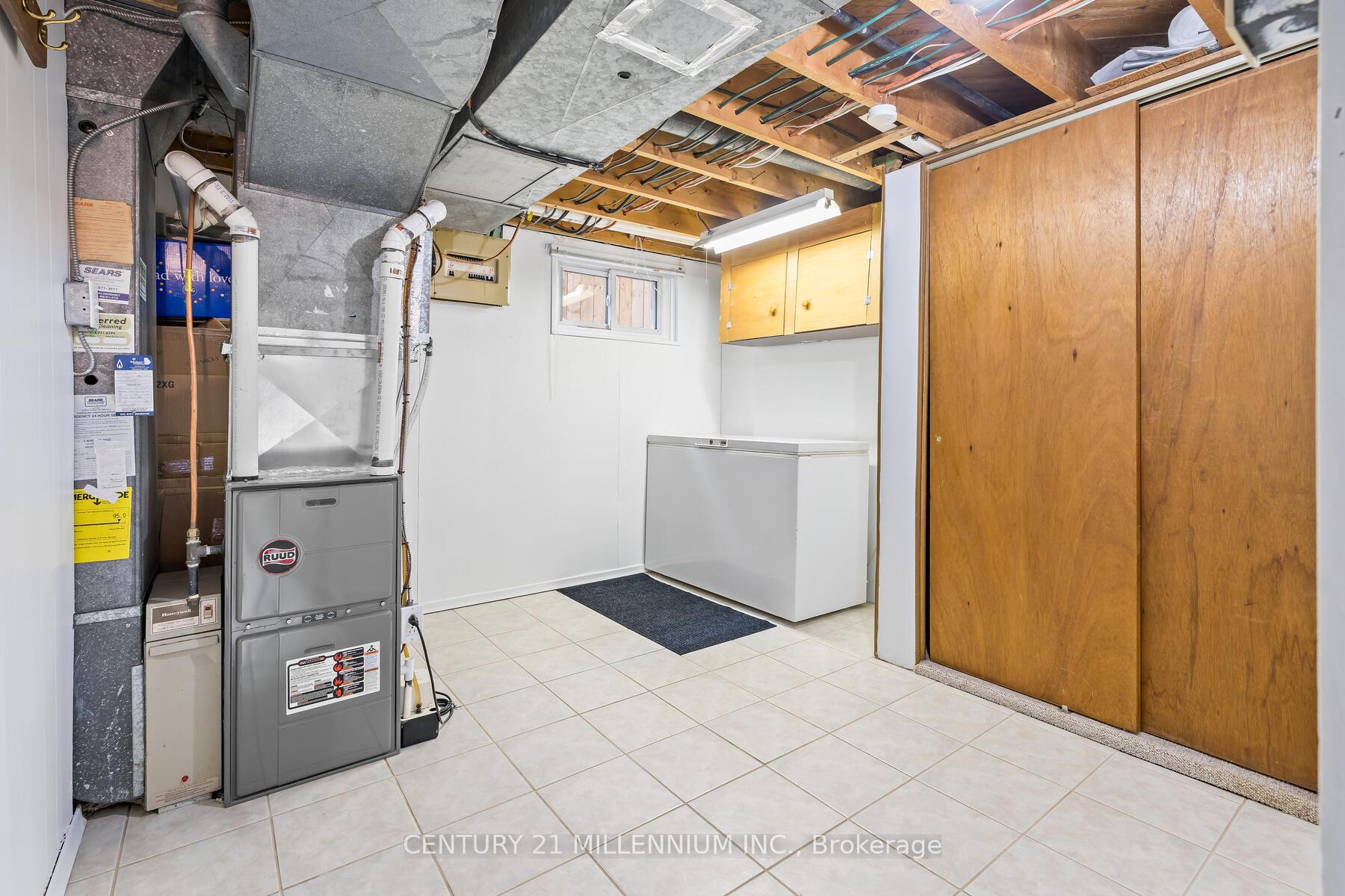 Photo 37 of 280 Dixon Street, Kitchener — HOMEH