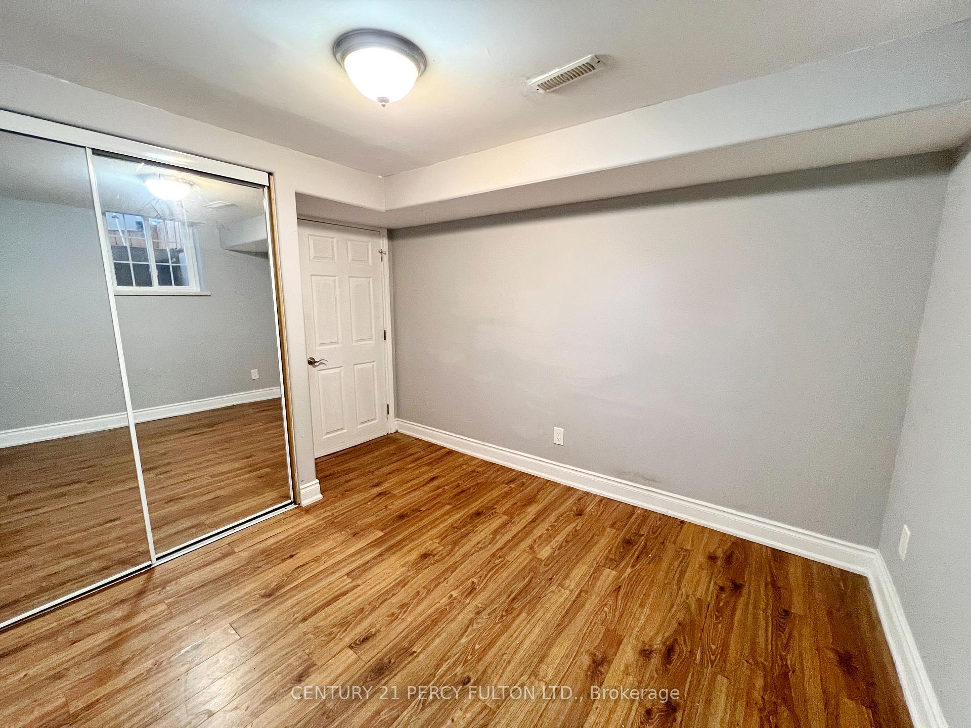 Photo 8 of Unit Bsmt, 117 Chloe Crescent, Markham, Middlefield — HOMEH
