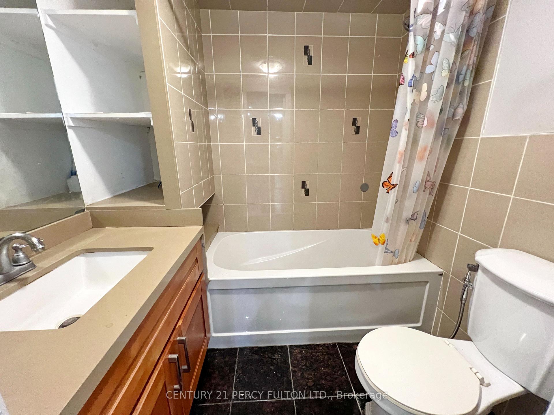 Photo 10 of Unit Bsmt, 117 Chloe Crescent, Markham, Middlefield — HOMEH