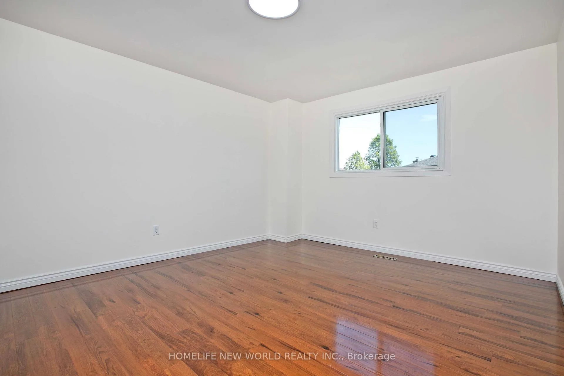 Photo 14 of 5 Hendon Road, Markham, Milliken Mills East — HOMEH