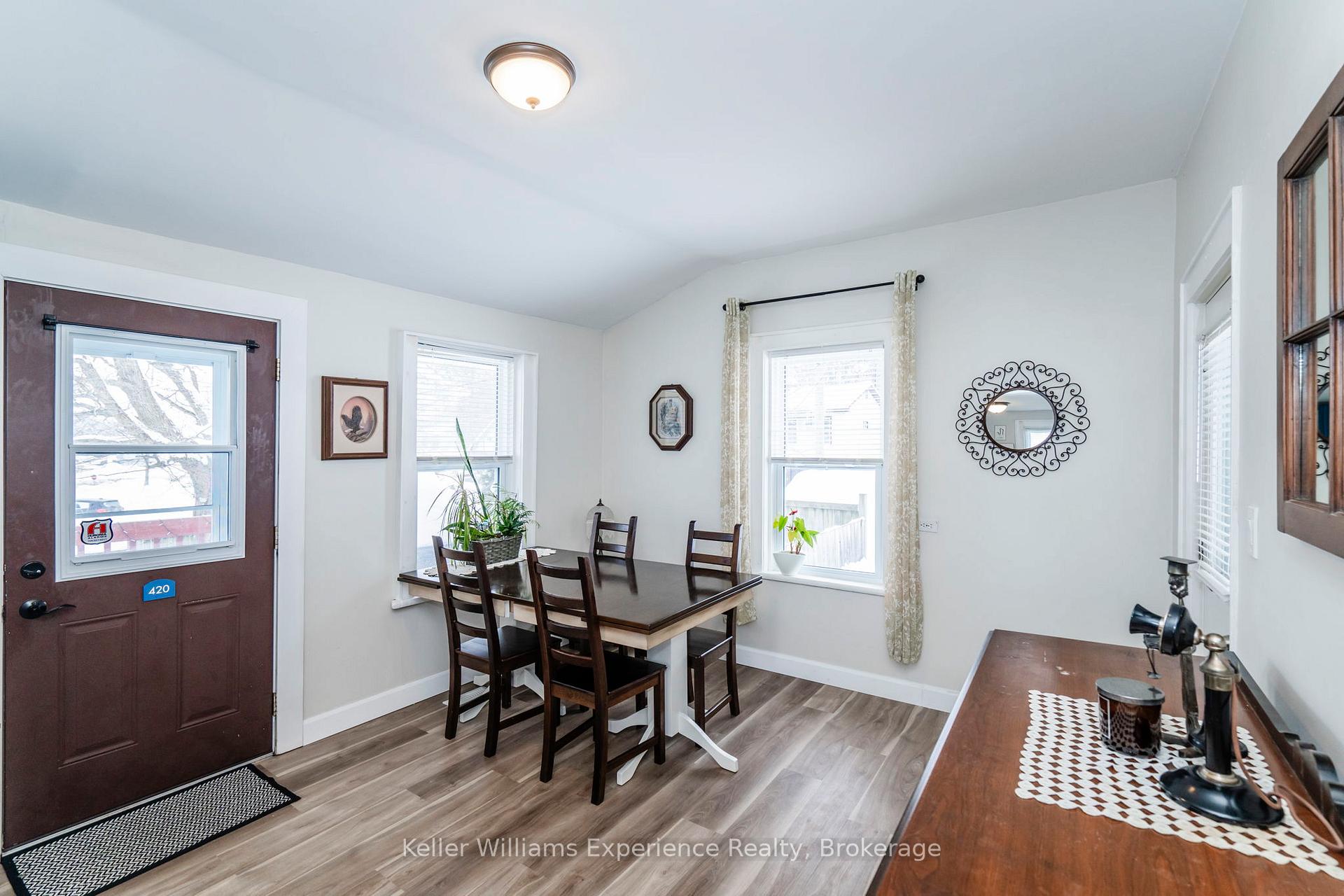 Photo 16 of 179 Fifth Street, Midland — HOMEH