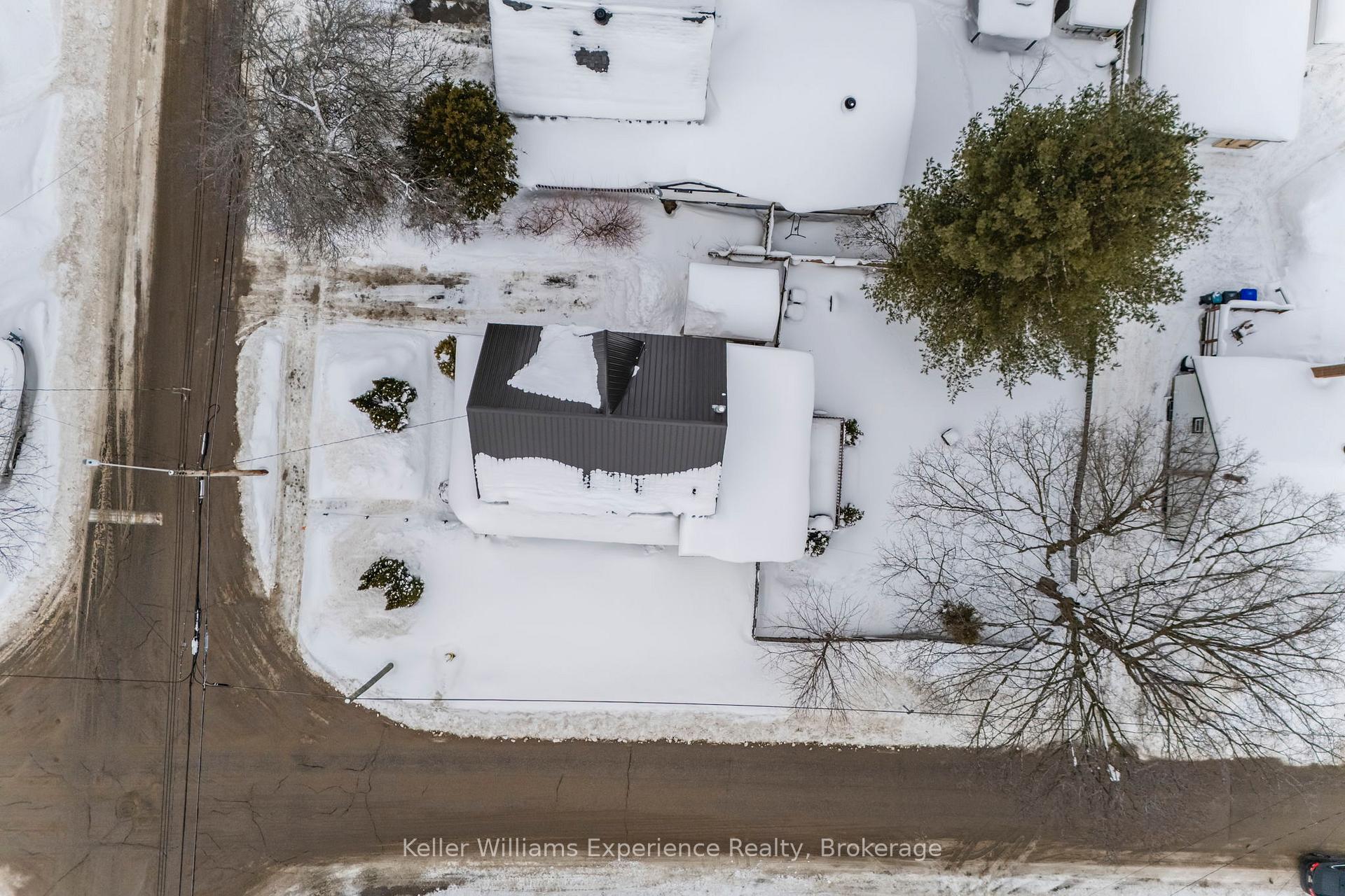 Photo 29 of 179 Fifth Street, Midland — HOMEH