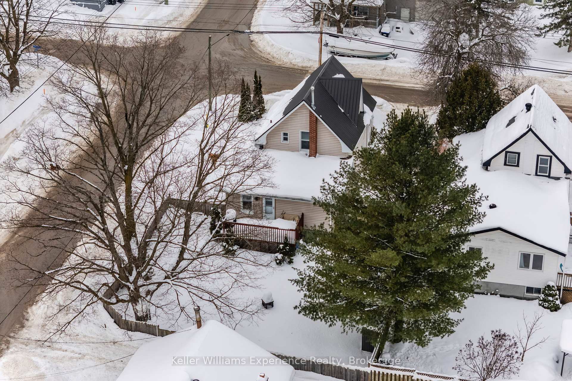Photo 30 of 179 Fifth Street, Midland — HOMEH