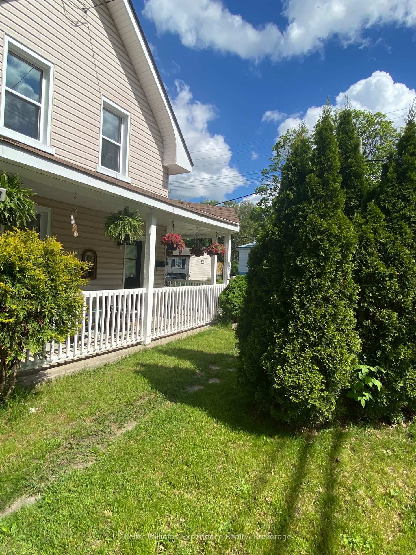 Photo 39 of 179 Fifth Street, Midland — HOMEH
