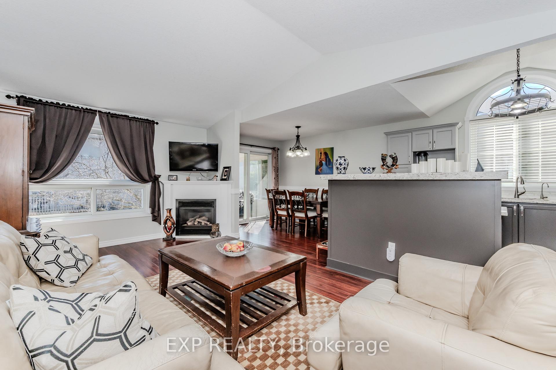 Photo 4 of 113 Bankside Drive, Kitchener — HOMEH