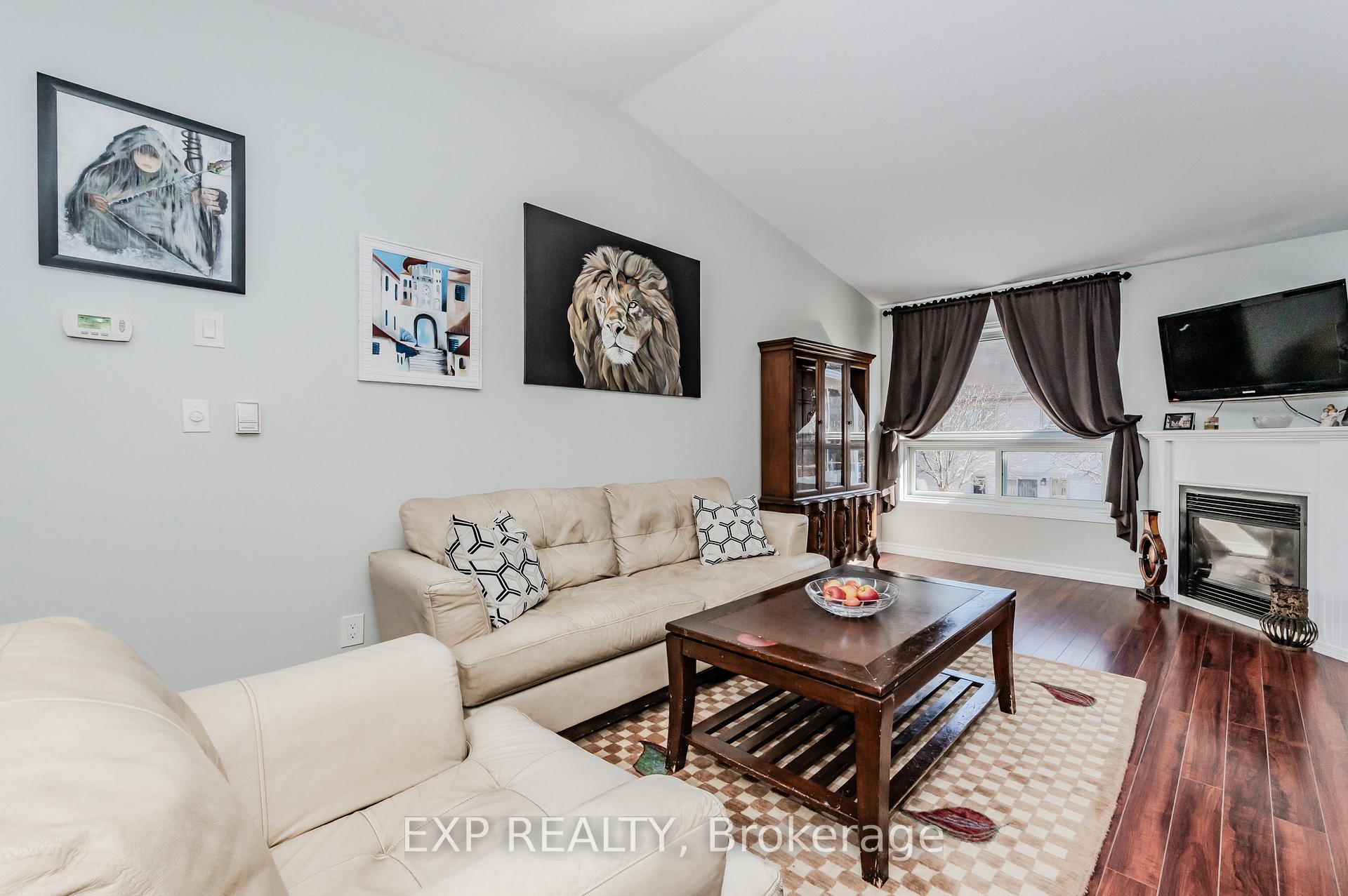 Photo 5 of 113 Bankside Drive, Kitchener — HOMEH