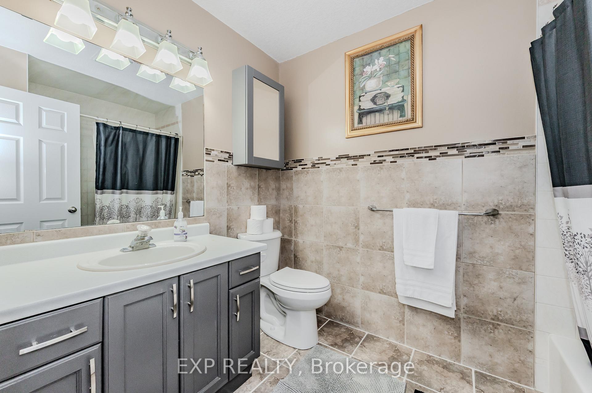 Photo 15 of 113 Bankside Drive, Kitchener — HOMEH