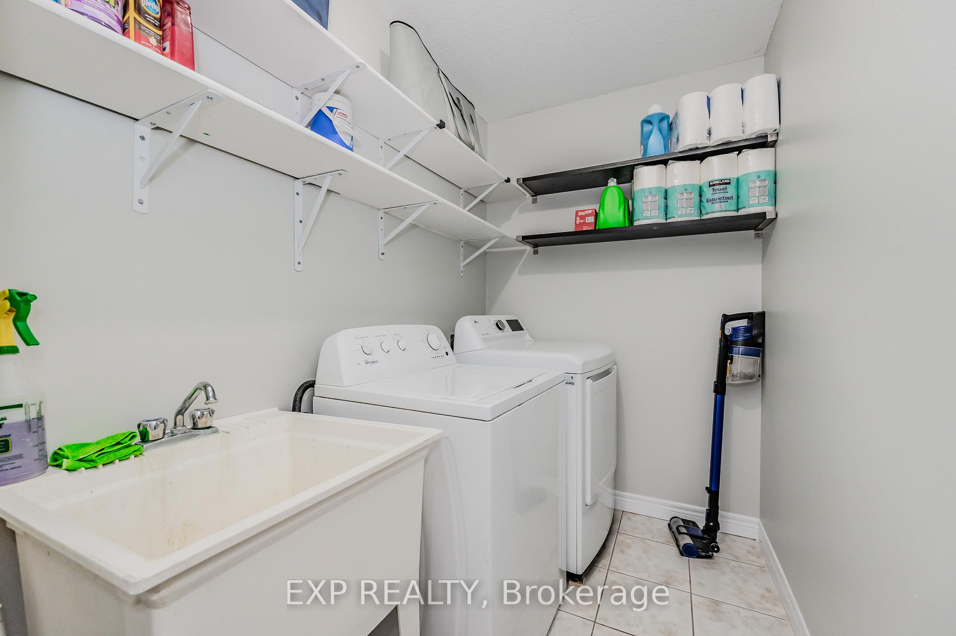 Photo 19 of 113 Bankside Drive, Kitchener — HOMEH