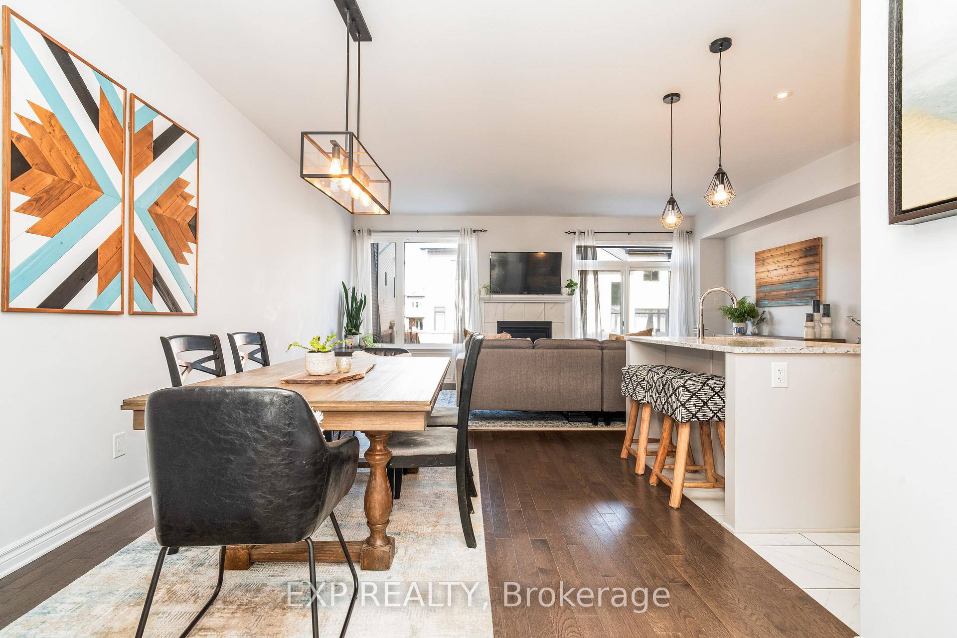 Photo 6 of 522 Triangle Street, Ottawa, Kanata - Emerald Meadows/Trailwest — HOMEH