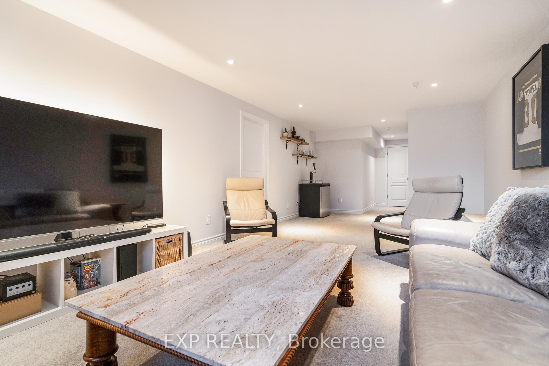 Photo 23 of 522 Triangle Street, Ottawa, Kanata - Emerald Meadows/Trailwest — HOMEH