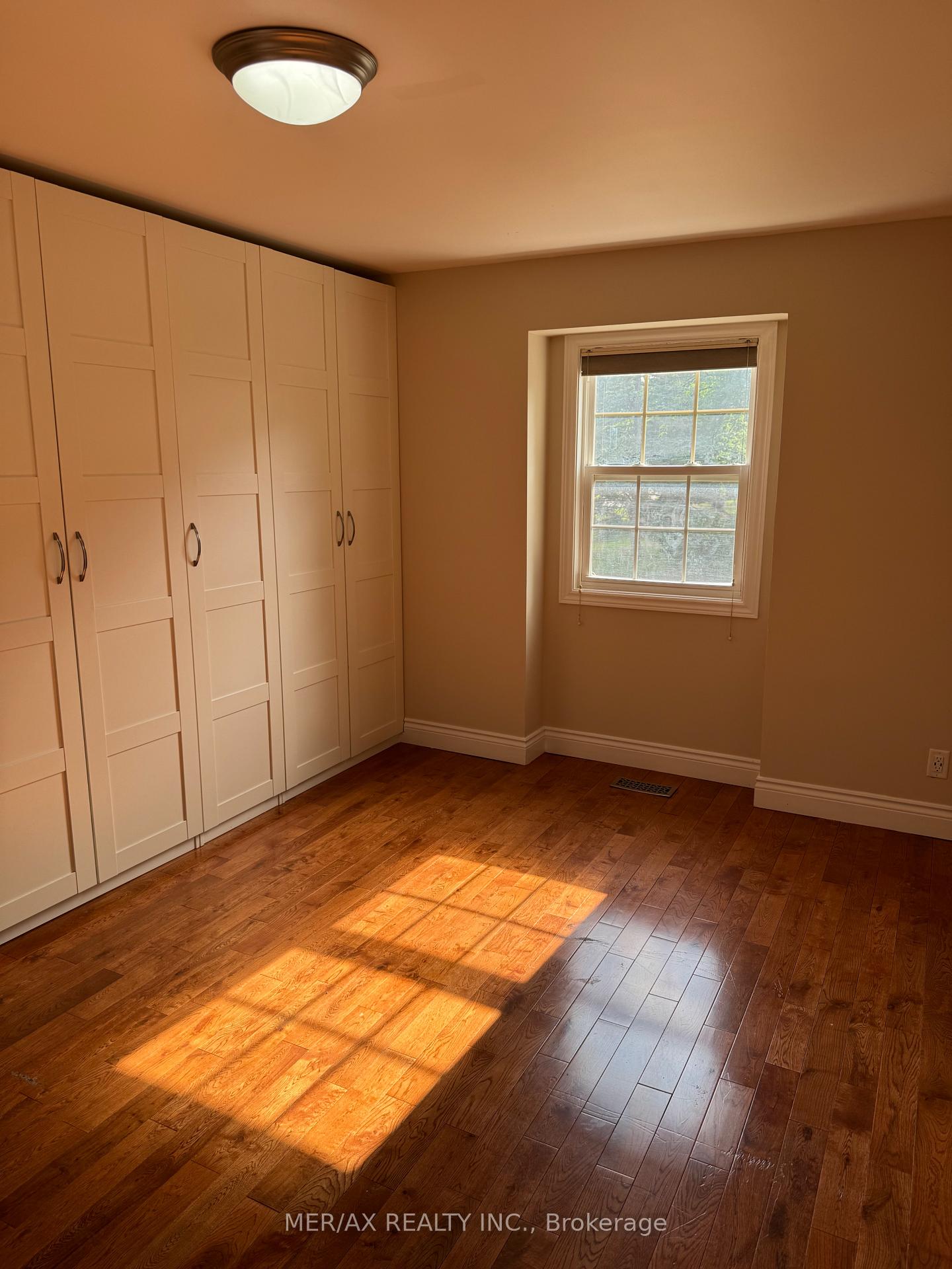Photo 32 of 19 Valloncliffe Road, Markham, Bayview Glen — HOMEH
