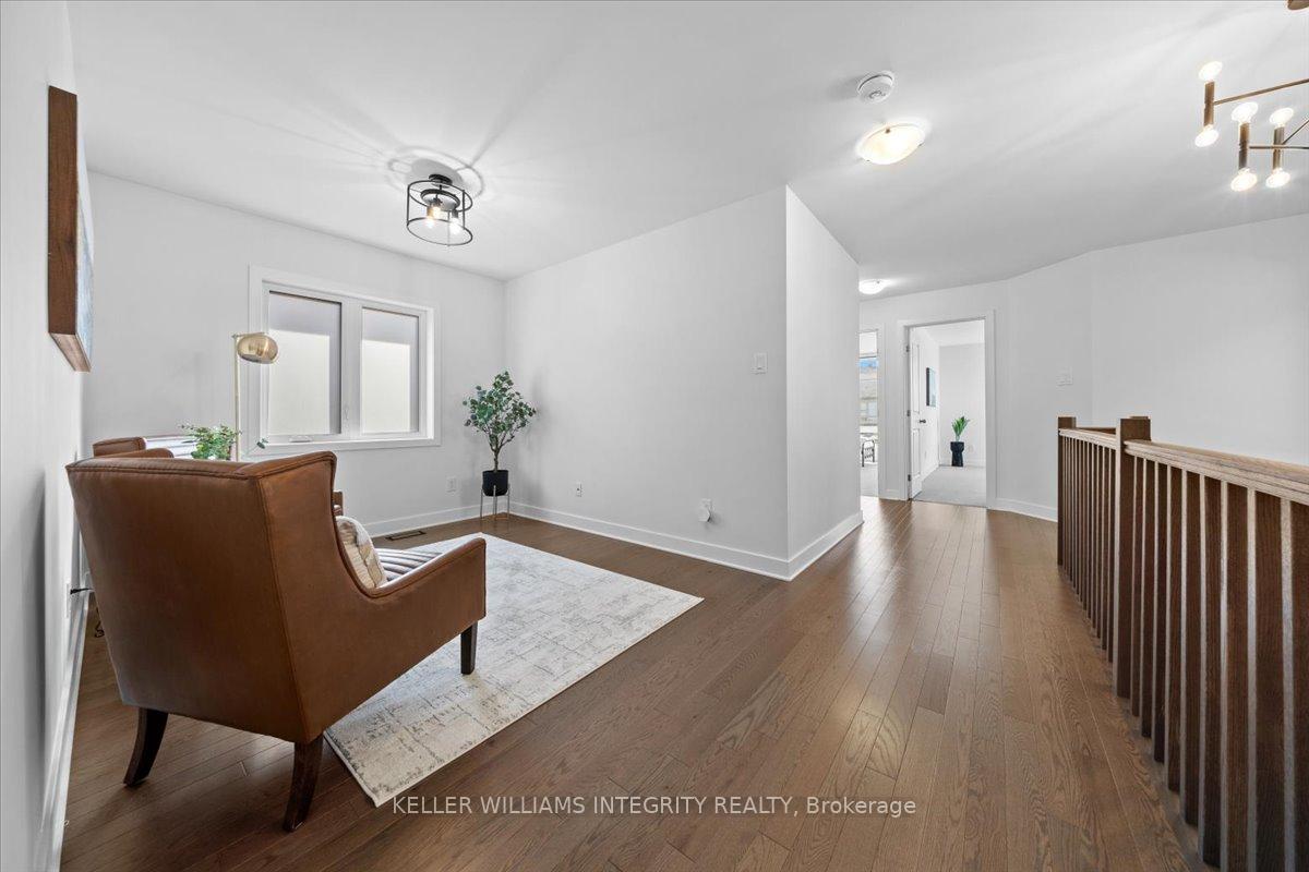 Photo 19 of 104 Warrior Street, Ottawa, Kanata - Emerald Meadows/Trailwest — HOMEH