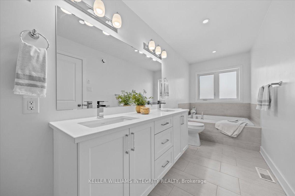 Photo 23 of 104 Warrior Street, Ottawa, Kanata - Emerald Meadows/Trailwest — HOMEH
