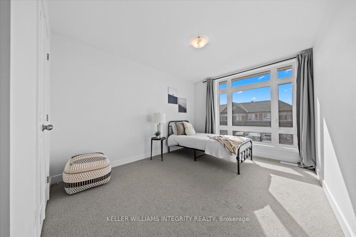 Photo 25 of 104 Warrior Street, Ottawa, Kanata - Emerald Meadows/Trailwest — HOMEH