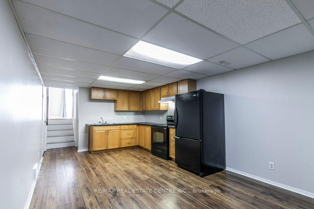 Photo 28 of 43 Briar Knoll Drive, Kitchener — HOMEH
