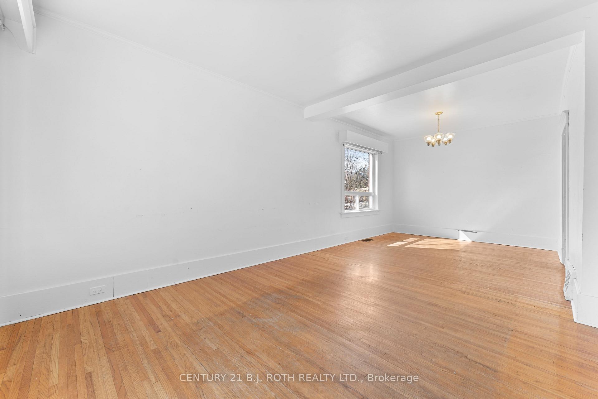 Photo 7 of 414 Elizabeth Street, Midland — HOMEH