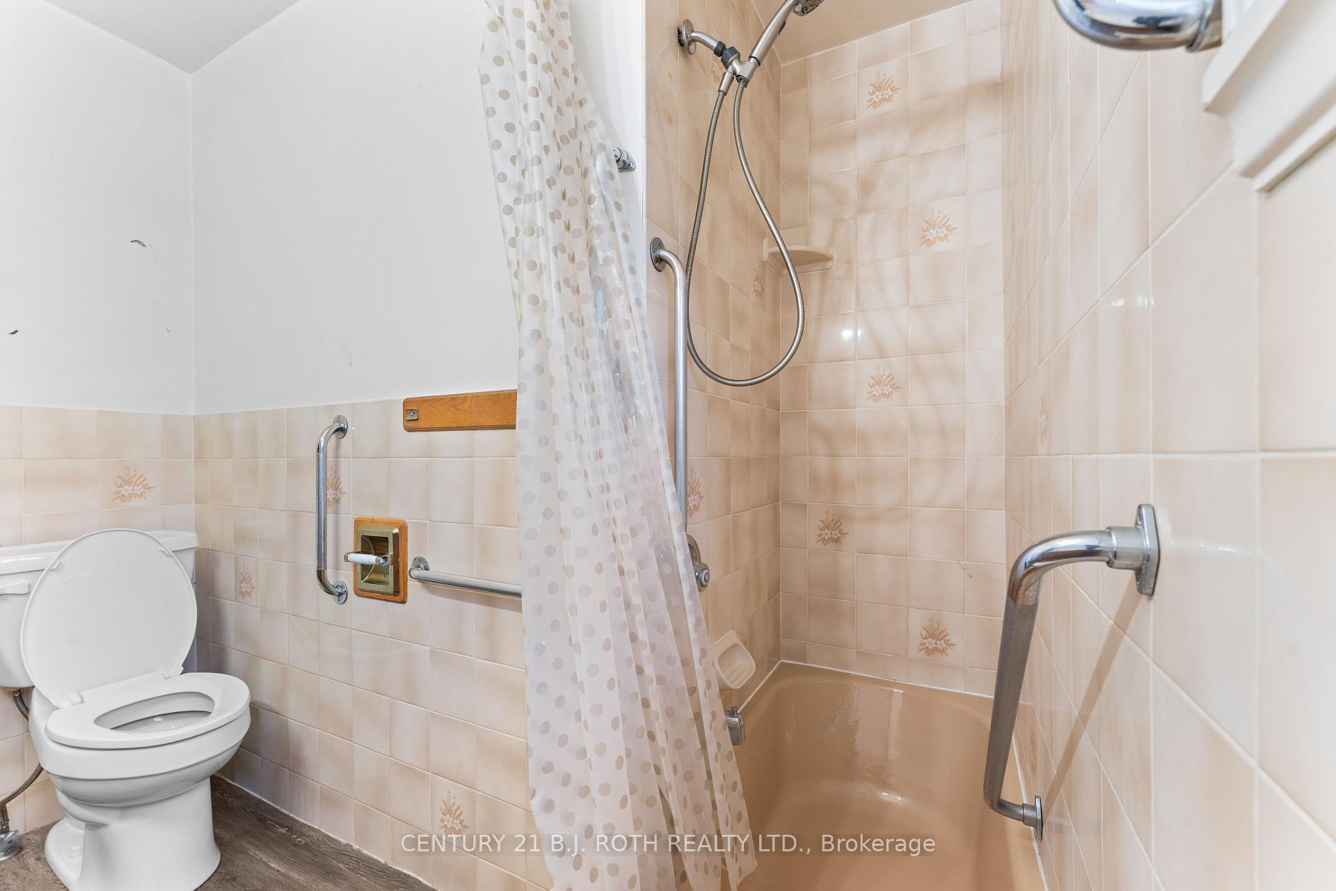 Photo 14 of 414 Elizabeth Street, Midland — HOMEH
