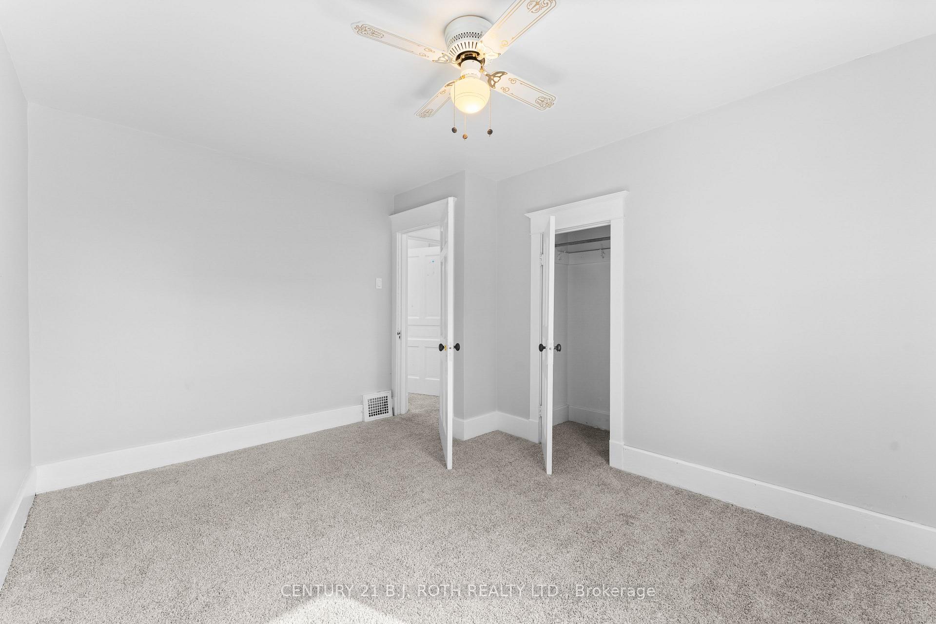 Photo 20 of 414 Elizabeth Street, Midland — HOMEH