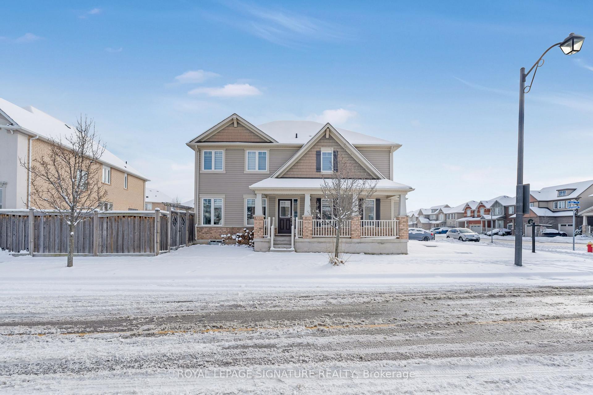Photo 1 of 897 Farmstead Drive, Milton, Willmott — HOMEH