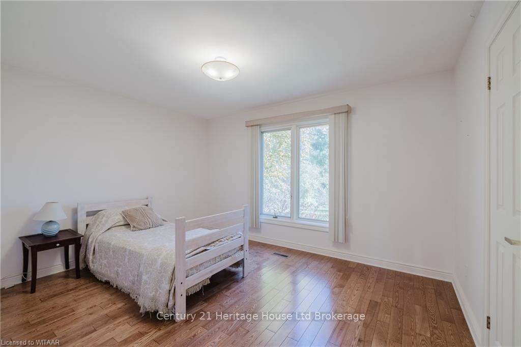 Photo 21 of 14278 Thirteen Mile Road, Middlesex Centre, Birr — HOMEH